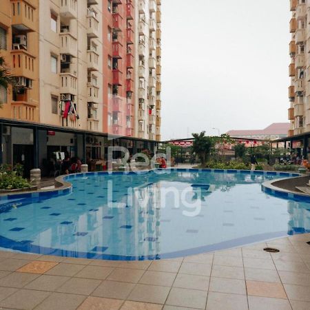 Redliving Apartemen Casablanca East Residence - Kayla Property Tower B Джакарта Экстерьер фото