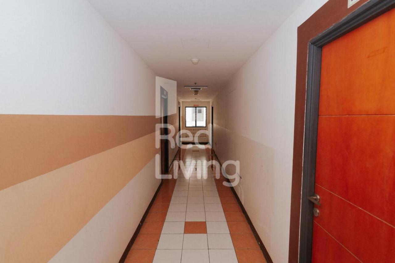 Redliving Apartemen Casablanca East Residence - Kayla Property Tower B Джакарта Экстерьер фото