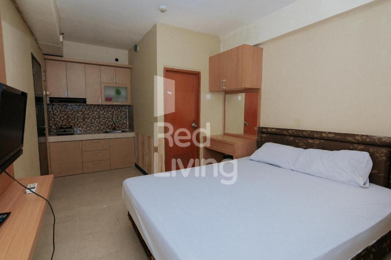 Redliving Apartemen Casablanca East Residence - Kayla Property Tower B Джакарта Экстерьер фото