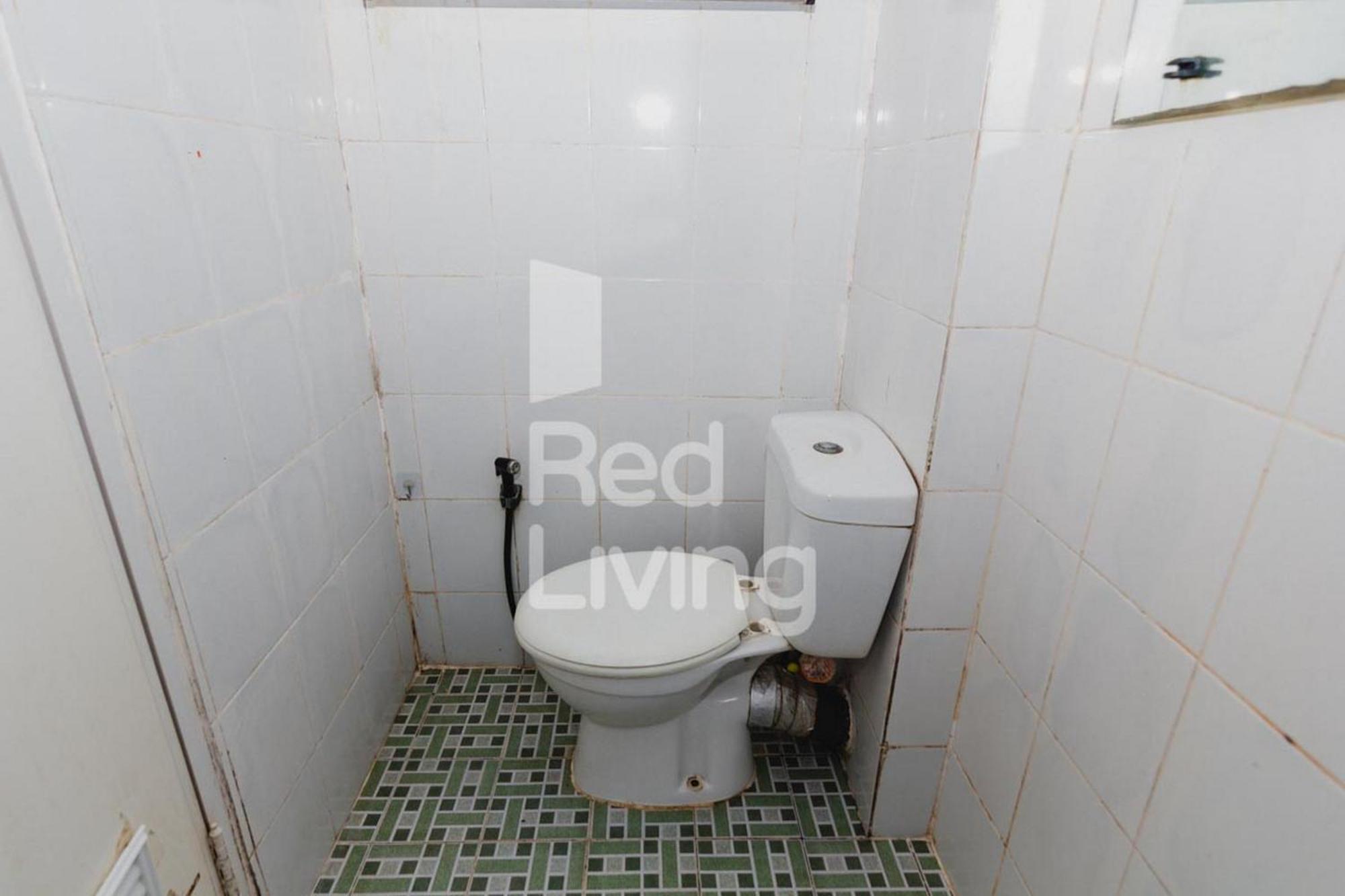 Redliving Apartemen Casablanca East Residence - Kayla Property Tower B Джакарта Номер фото
